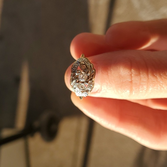 10k Diamond Art Deco Ring - Picture 11 of 11